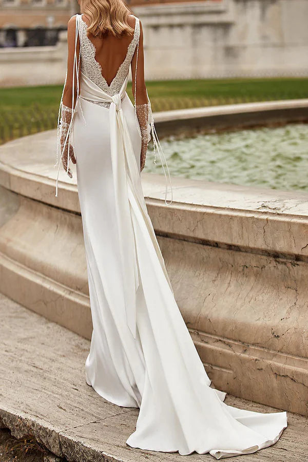 Luolandi Unique satin fit V-neck thin shoulder strap lace decal wedding dress Sexy Without gloves